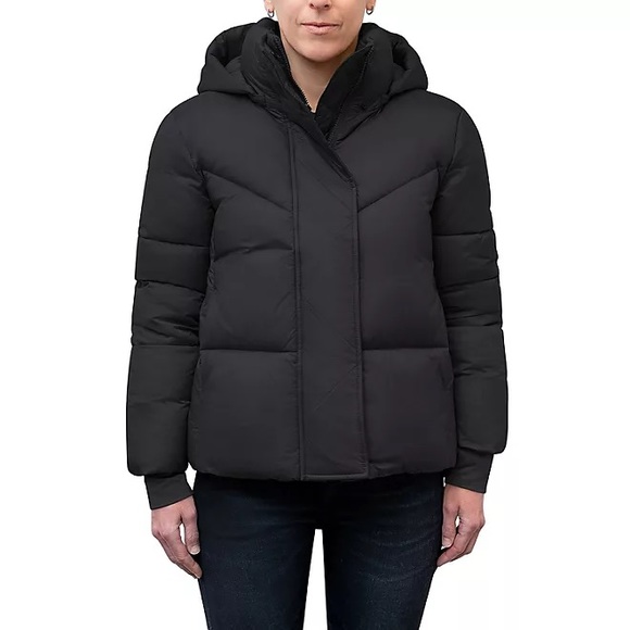 BCBG Nylon Short Quilted Puffer Jacket w Detachable Hood Windproof Water Resist - Picture 2 of 13